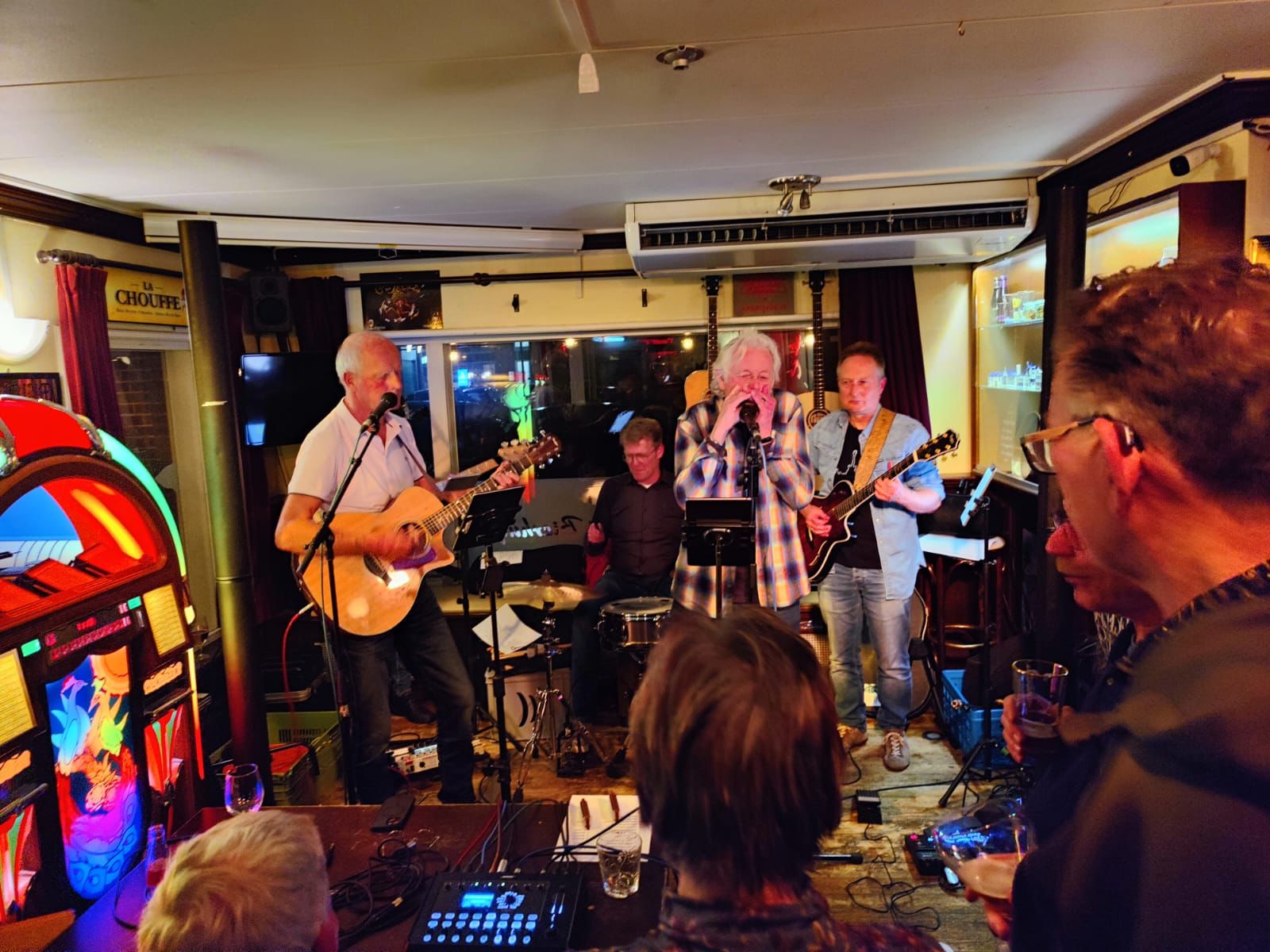 Bierhuys, Woerden, Blues